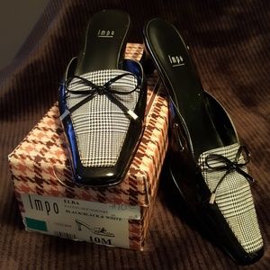 HOLD PENDING SALE Classy houndstooth slides